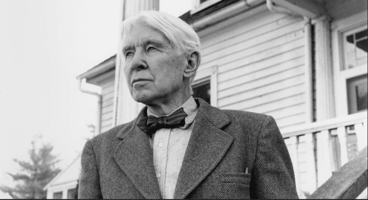 The Many Lives of Carl Sandburg