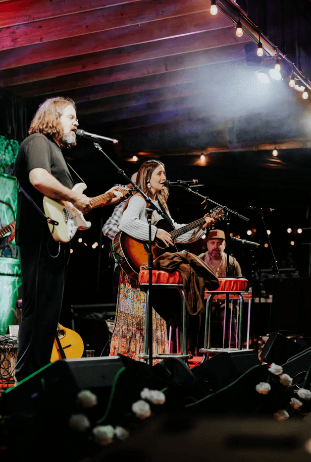 Jess & Jill (Full Band Show)
