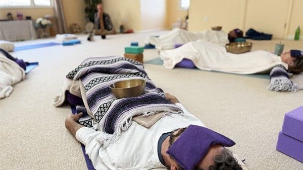 Restorative Yoga with Didge & Sound Healing Magic!