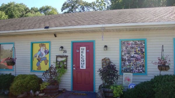 Gem mining /screening     @   Asheville's Best Gem Mine