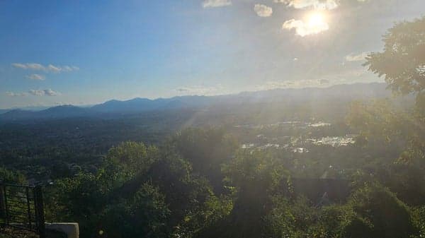 Scenic AVL #8: Beaver Lake to Reynolds Mountain