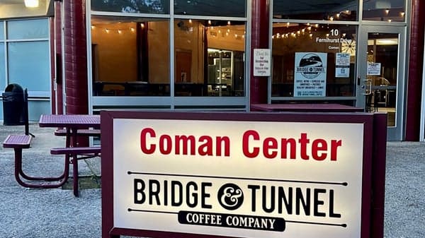 Bridge & Tunnel Cafe
