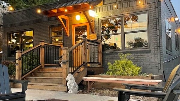 Leo's House of Thirst