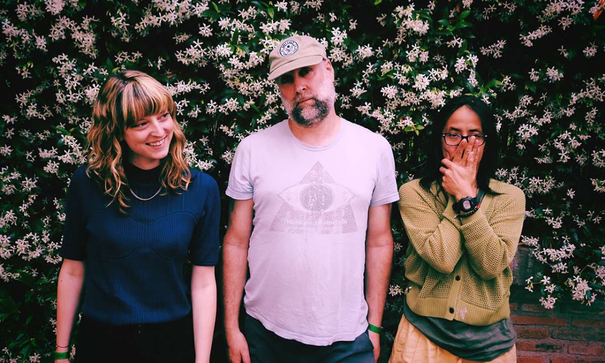 Built To Spill w/ The Hypos