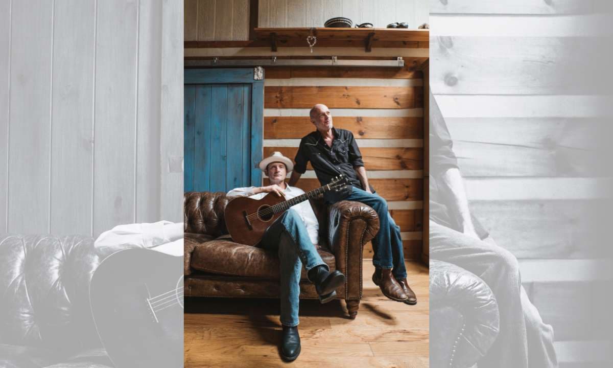 PATIO SHOW: Eric Brace & Thomm Jutz