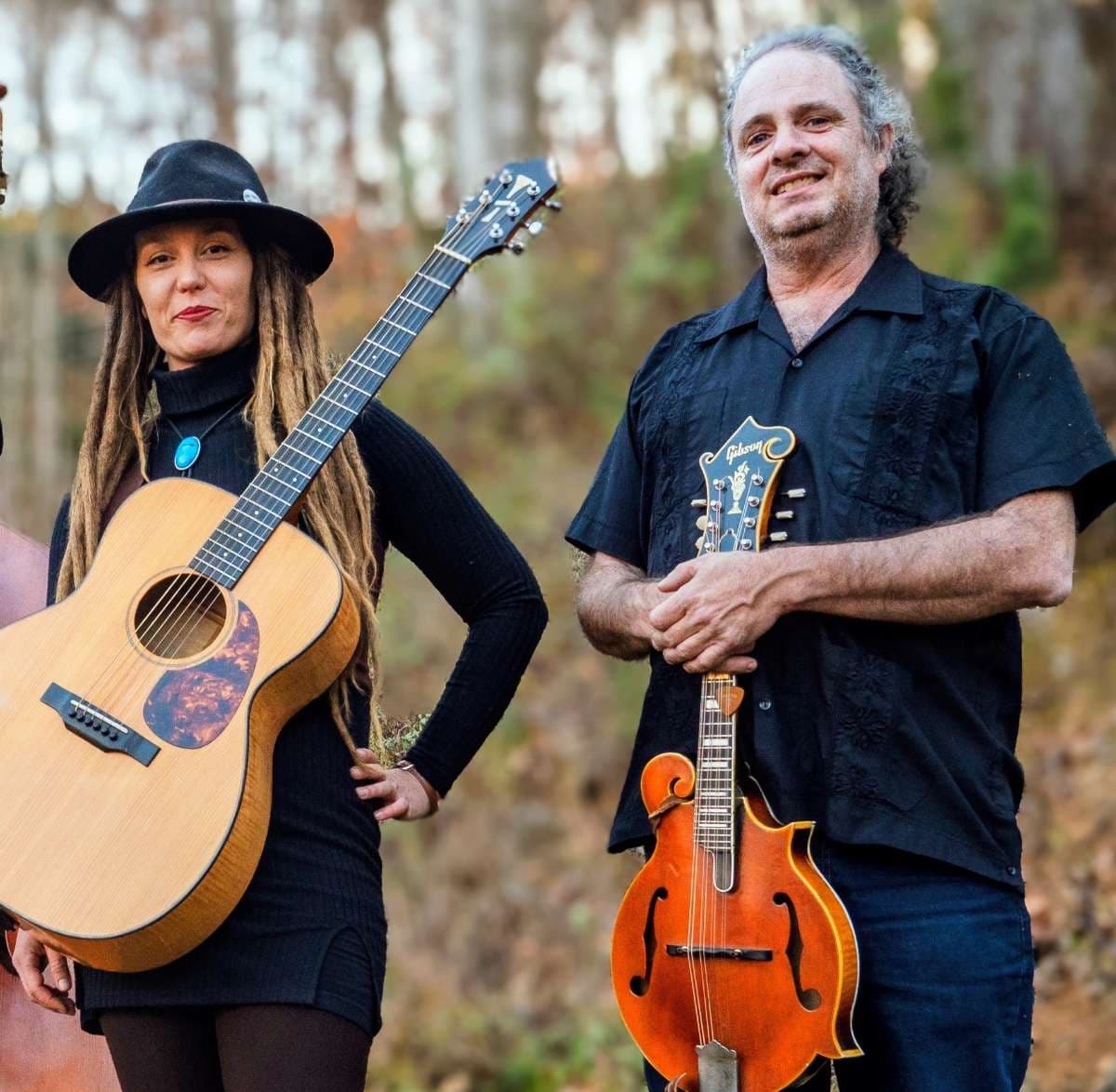PATIO SHOW: Sunnyside of the Mountain