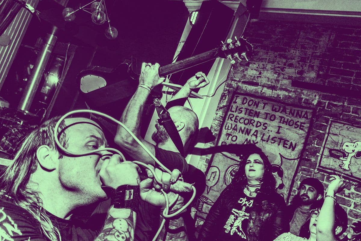 HIRS / Commitment / Harsh Realm