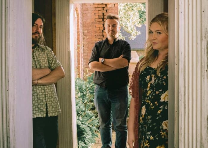 Live Music with Pigeon River Messengers
