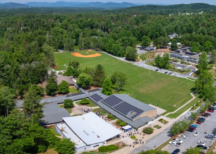 Group Tours: Lower School, Grades 1–3
