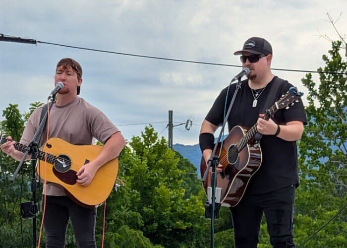Live Music with Sweetlife