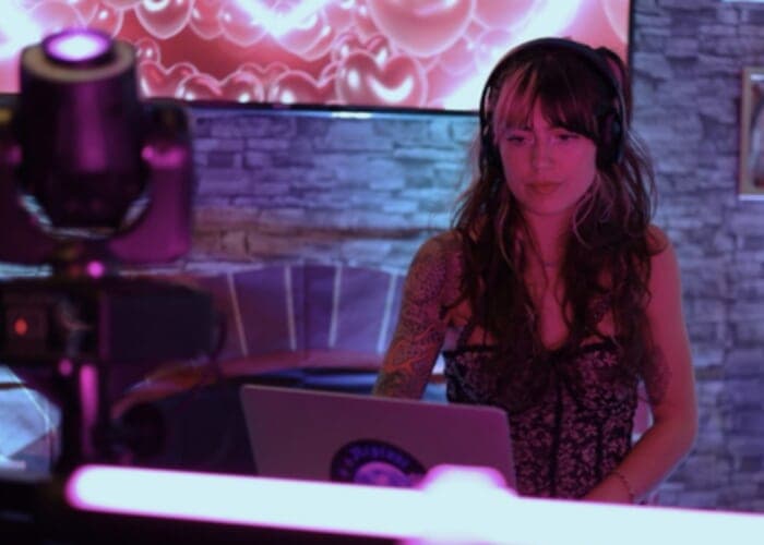 DJ Night - DJ Neptune Spins