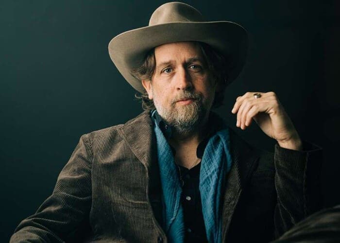 Hayes Carll w/ Joelton Mayfield