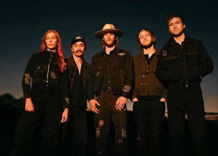 HAPPY LANDING w/ The Band Solstice