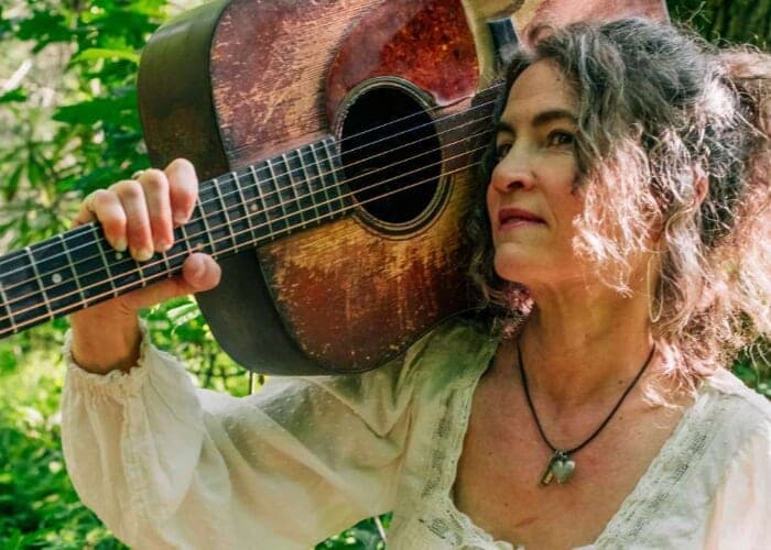 Patio Show: Miriam’s Militia