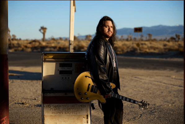 Mammoth w/10 years & James & the Cold Gun