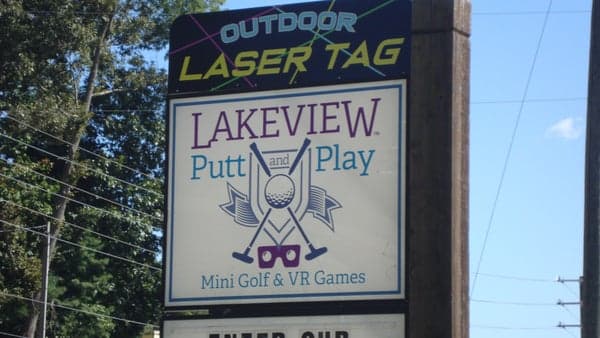 Mini Golf Lakeview Putt Putt
