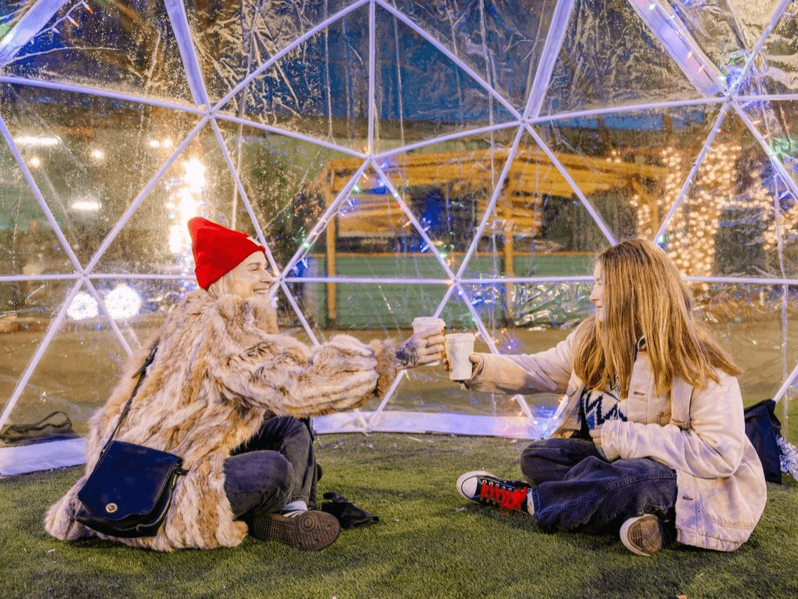 Weekly Locals Family Skate – Half Price Admission at Holiday Ice Rink