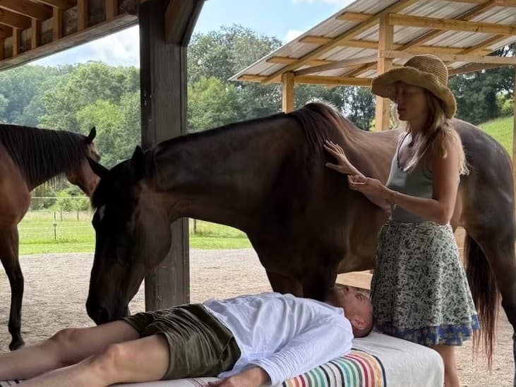 1:1 Healing Session with the Herd led by Eden