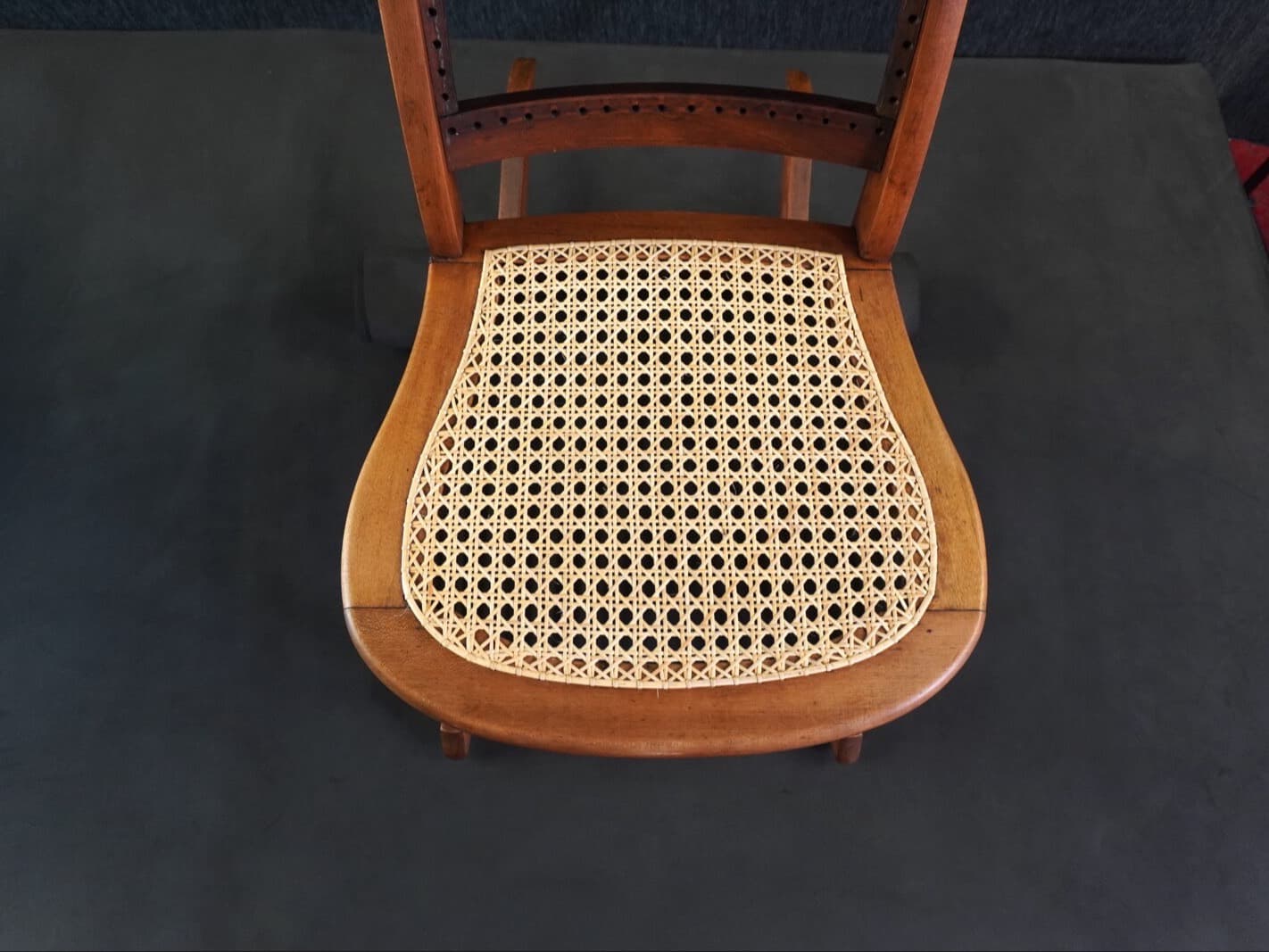 Hand-Woven Caning – 5 Sessions