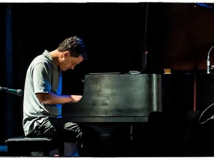 Jazz Showcase with Dr. Bill Bares