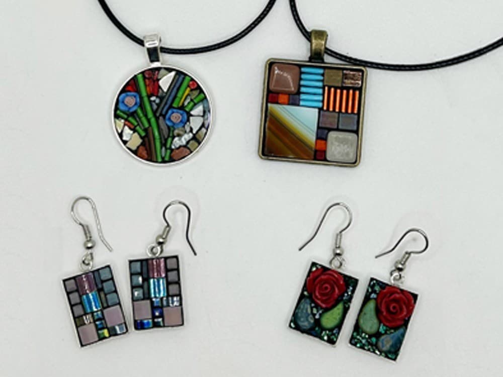 Mosaic Pendant and Earrings Workshop