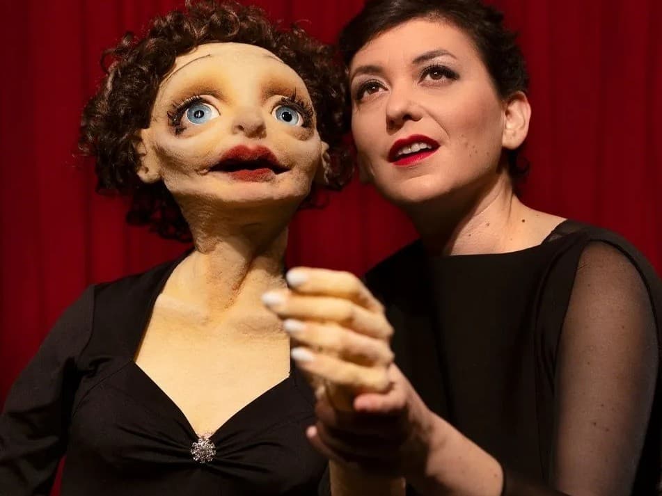 Hymn to Love: The Music of Edith Piaf and Other Classics