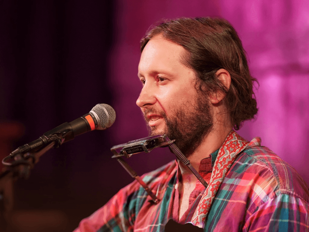 Live Music with Ryan Furstenberg @ Mudpuppies Sports Bar and Grill