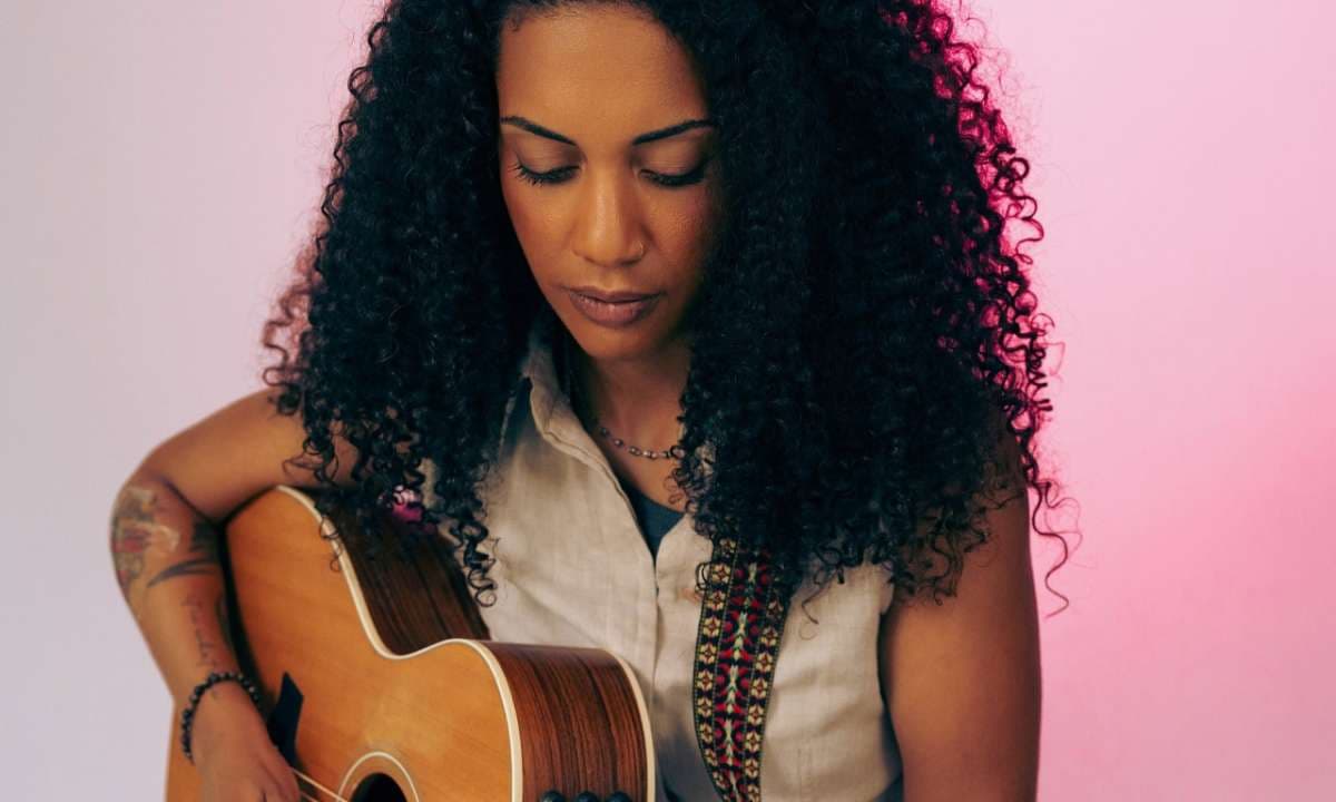 Patio Show: Whitney Mongé